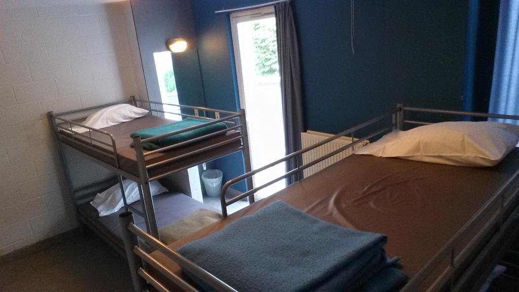 Van Gogh Youth Hostel City Centre Saint-Josse-ten-Noode Bagian luar foto