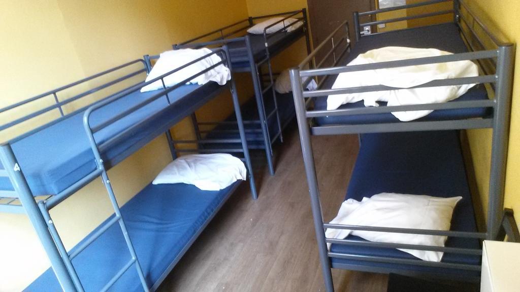 Van Gogh Youth Hostel City Centre Saint-Josse-ten-Noode Bagian luar foto