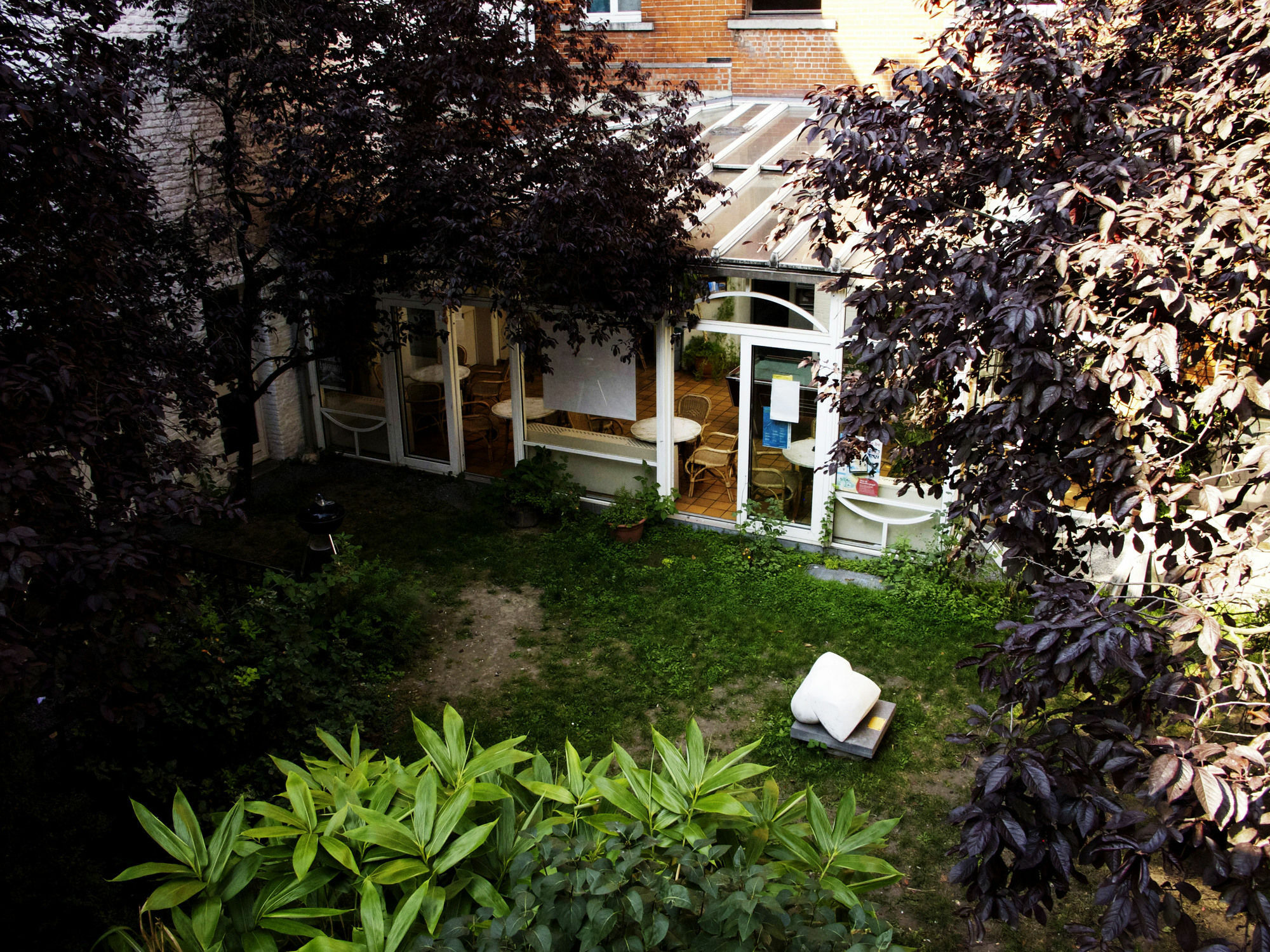 Van Gogh Youth Hostel City Centre Saint-Josse-ten-Noode Bagian luar foto