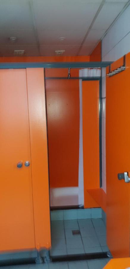 Van Gogh Youth Hostel City Centre Saint-Josse-ten-Noode Bagian luar foto