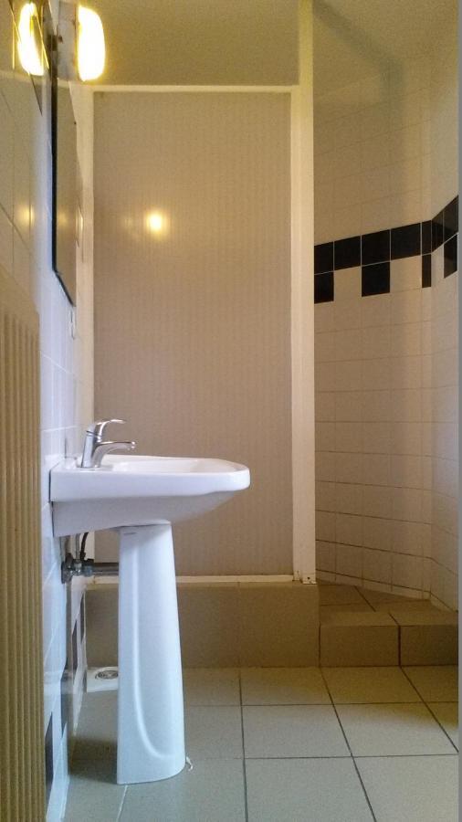 Van Gogh Youth Hostel City Centre Saint-Josse-ten-Noode Bagian luar foto