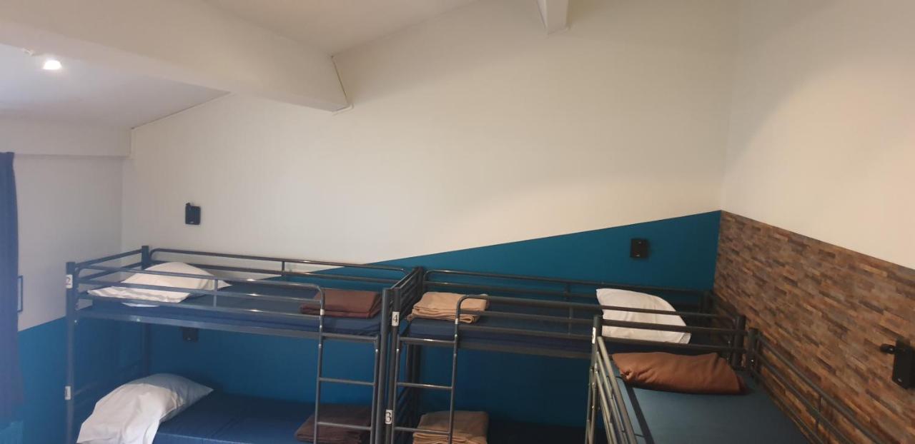 Van Gogh Youth Hostel City Centre Saint-Josse-ten-Noode Bagian luar foto