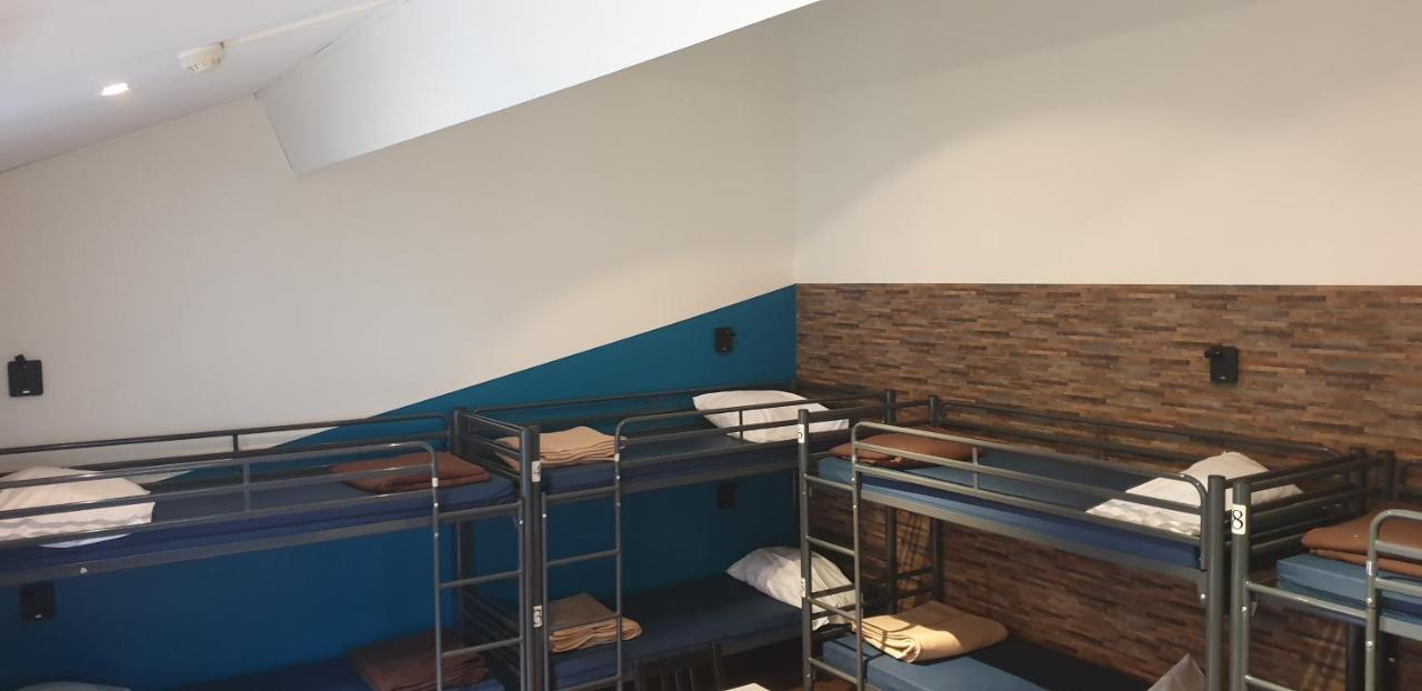 Van Gogh Youth Hostel City Centre Saint-Josse-ten-Noode Bagian luar foto